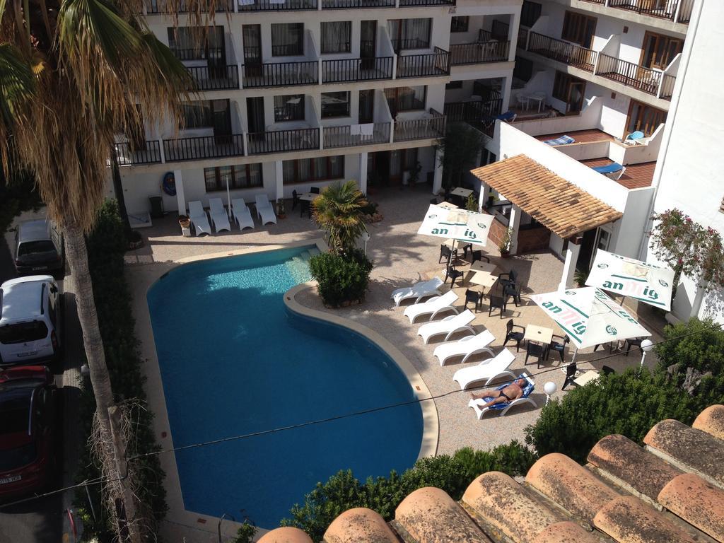 Hostal Casa Bauza Cala Ratjada  Extérieur photo