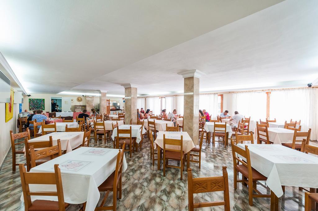 Hostal Casa Bauza Cala Ratjada  Extérieur photo