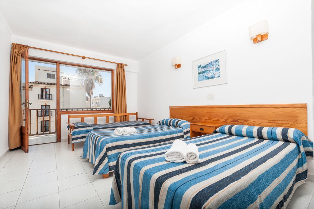 Hostal Casa Bauza Cala Ratjada  Extérieur photo