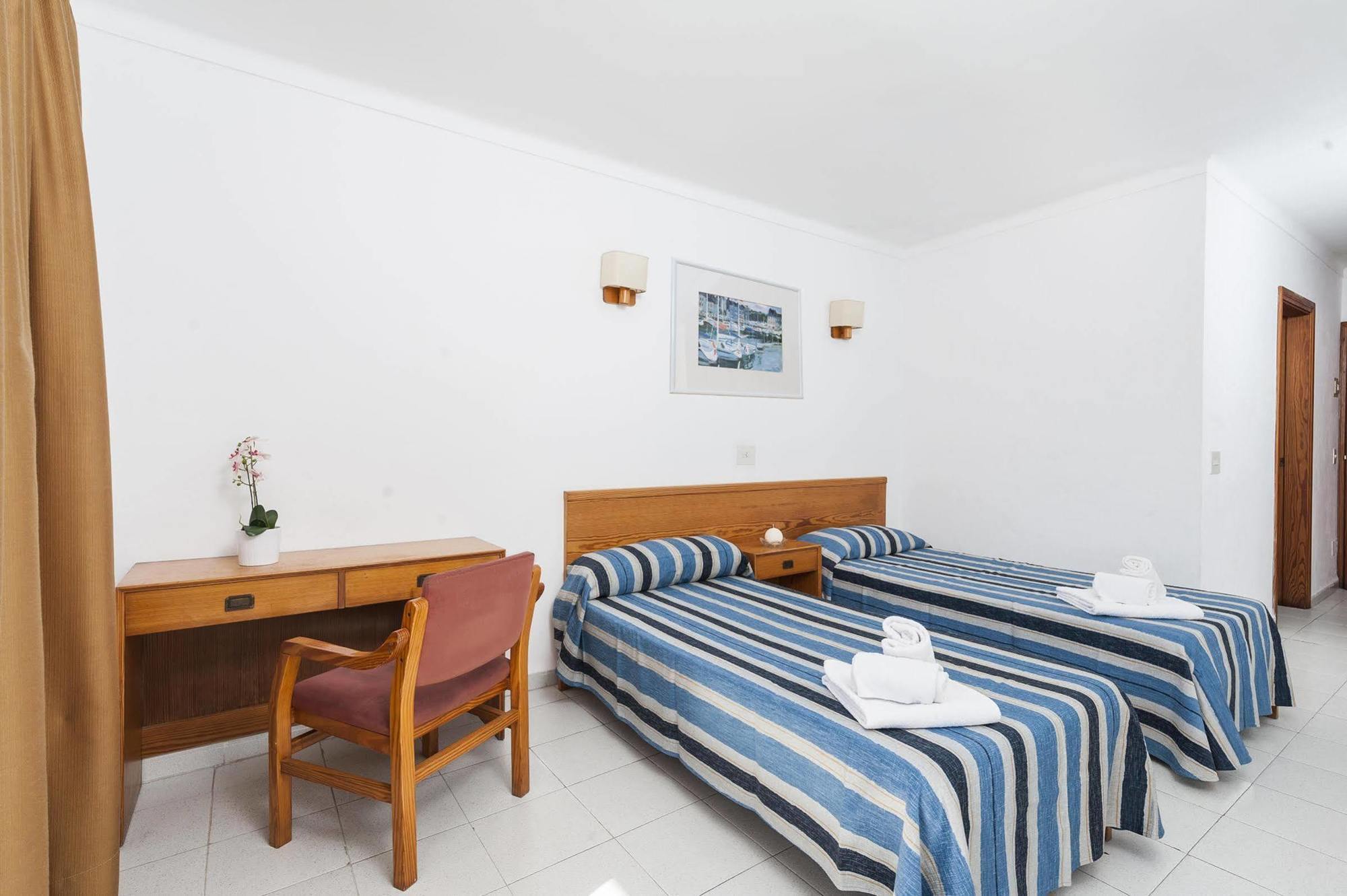 Hostal Casa Bauza Cala Ratjada  Extérieur photo